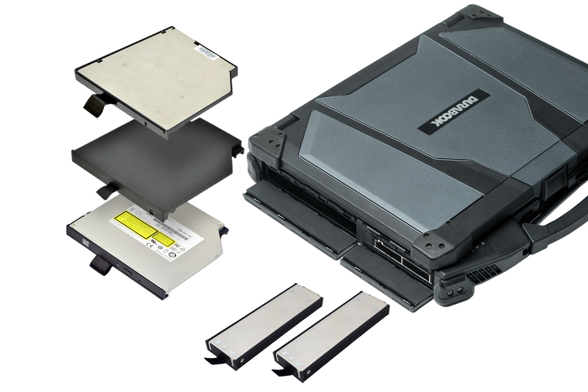 Tool-free quick-release NVMe SSDs and media bay options